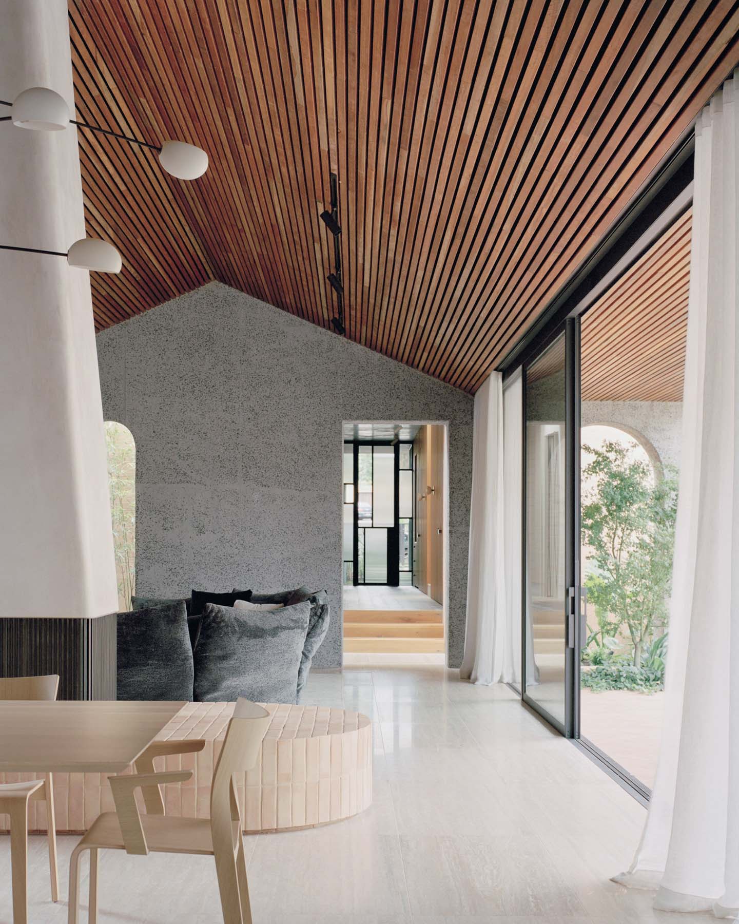 别墅设计,原木色别墅设计,Pandolfini Architects,国外别墅设计案例,澳大利亚,墨尔本,极简风格别墅,800㎡,庭院别墅