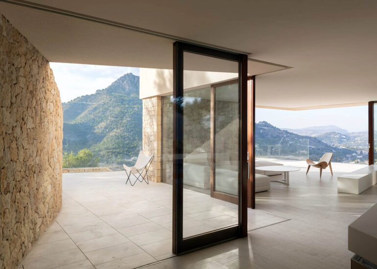 Nodopía Arquitectura y Diseño｜西班牙极简美学海景别墅