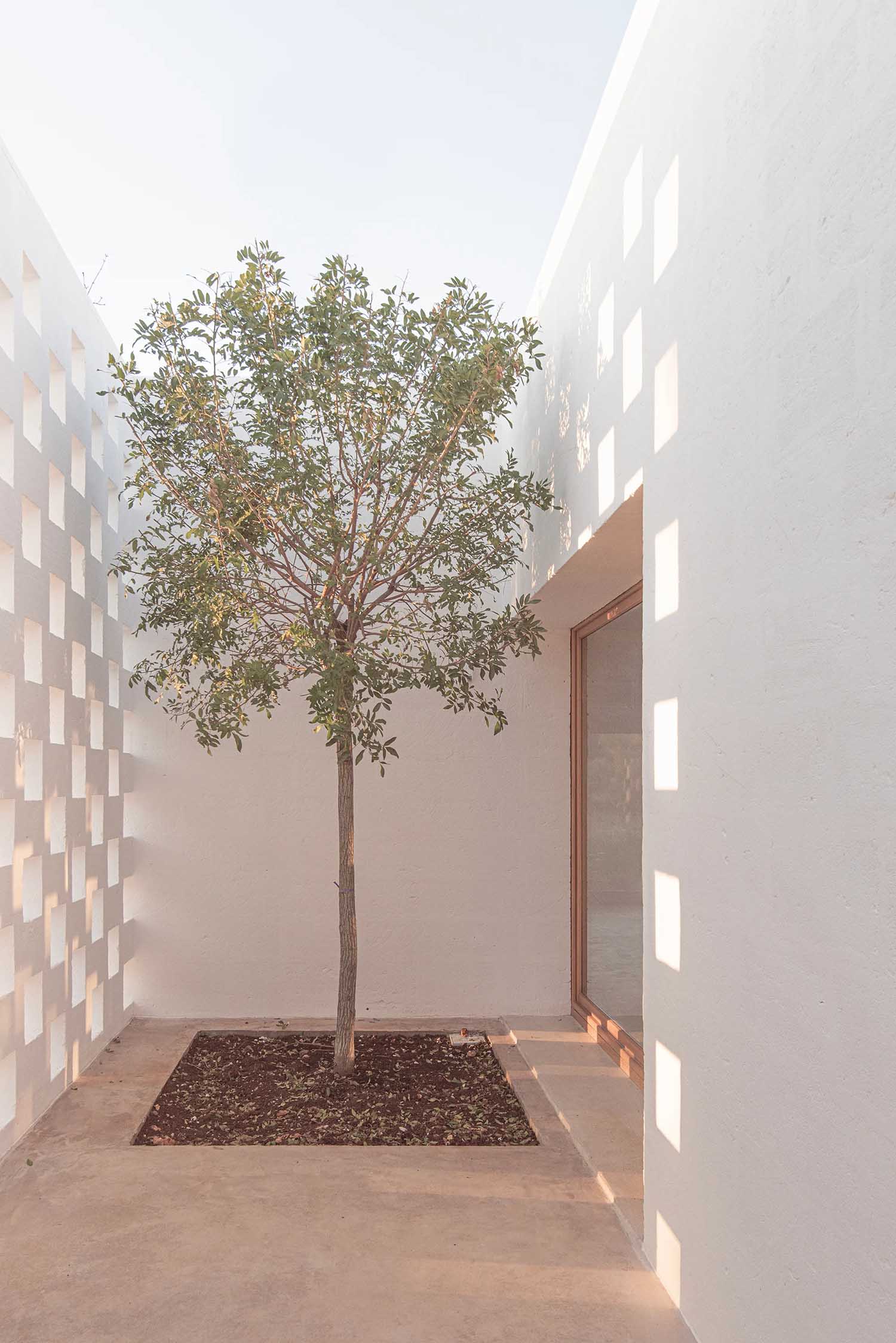 Quarzo Studio,乡村别墅,别墅设计案例,极简主义,意大利,乡村度假别墅,别墅设计方案