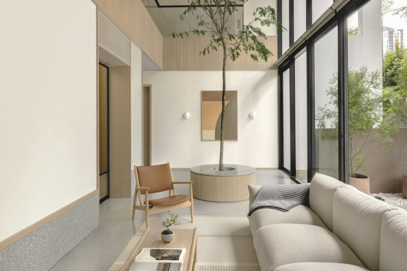 Studio Antimatter｜新加坡原木色极简主义