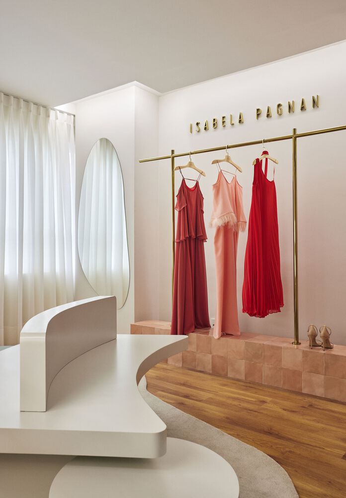 零售店设计,APB Oficina de Projetos,女装店设计,服装工作室,零售店设计案例,巴西,38㎡,时尚品牌服装零售店,服装店