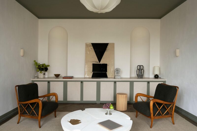 AFTER BACH | 巴黎艺术和设计融合一体的复古风收藏家公寓