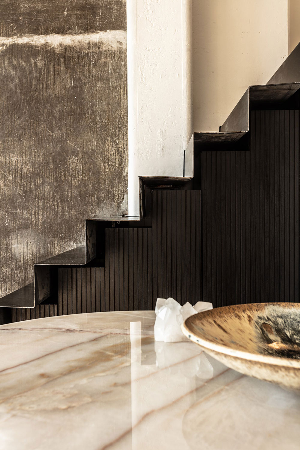 Aker interiors,洛杉矶,公寓设计案例,阁楼设计,公寓设计,45㎡,阁楼装修效果图,阁楼改造