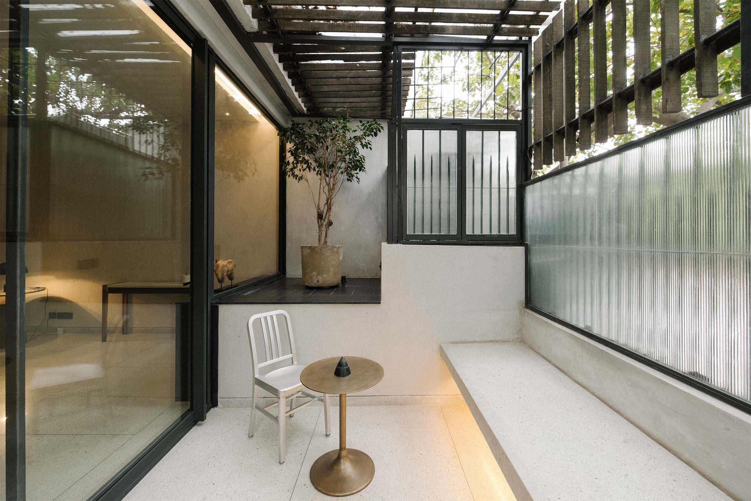 公寓设计,Amit Khanna Design,公寓设计案例,住宅改造,国外公寓设计,德里,280㎡,公寓装修设计