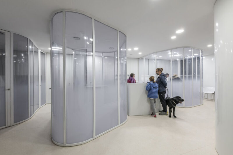 VIDA Arquitectura | 115㎡，西班牙Rosvet Veterinary兽医诊所设计
