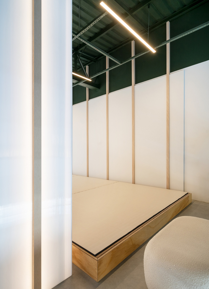 0E1 Arquitetos,健身房设计案例,健身房,柔术学校,250㎡,国外健身房设计,巴西,健身工作室,柔术工作室