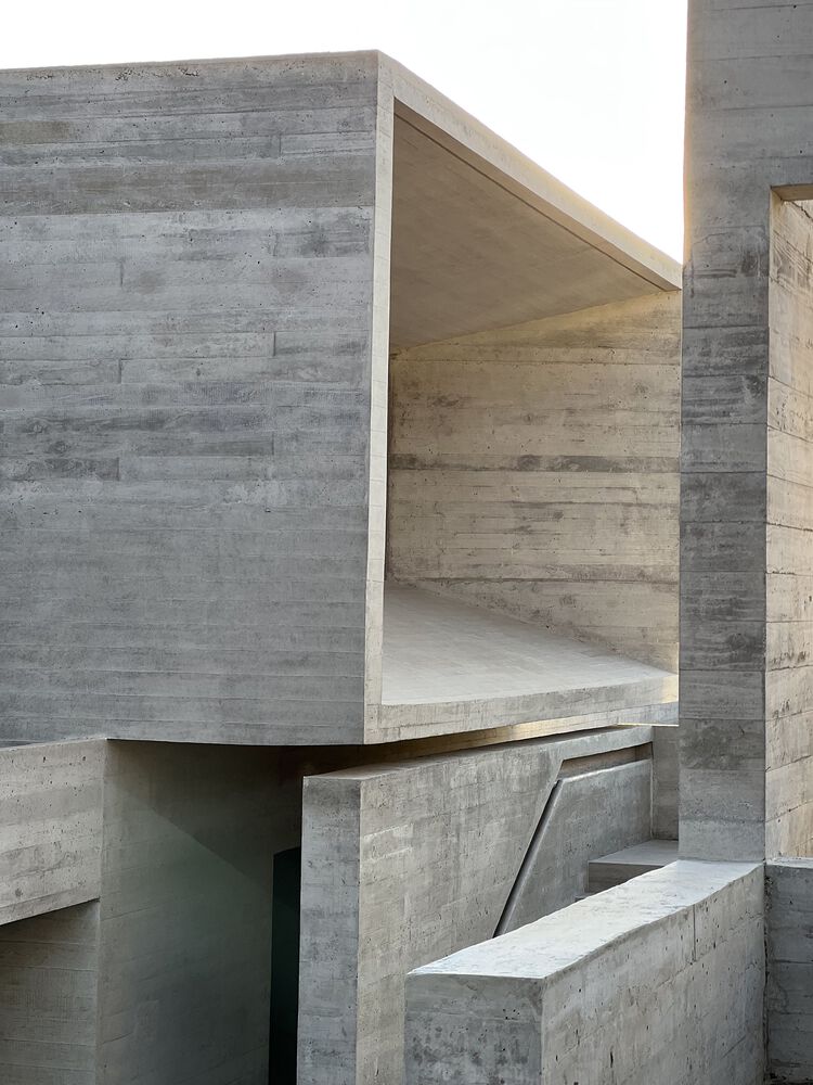 别墅设计,智利,Gonzalo Mardones V Arquitectos,木模混凝土,别墅设计案例,别墅装修,现代风格别墅设计,野兽派风格别墅,680㎡