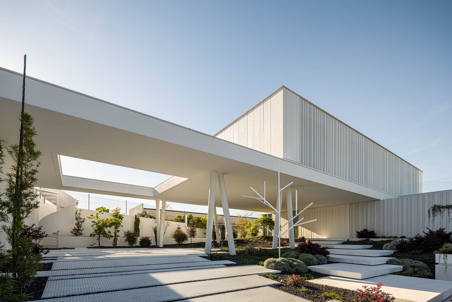 Risco Singular - Arquitectura,别墅设计案例,别墅设计方案,庭院别墅,葡萄牙,340㎡