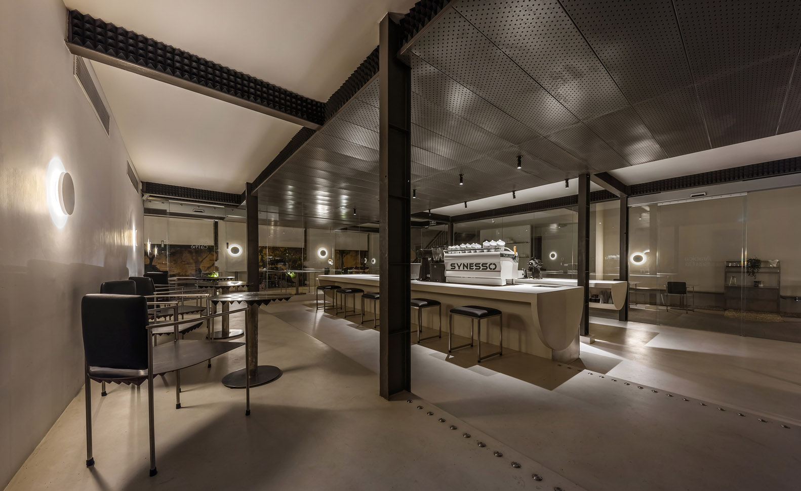 NU architecture & design,越南,胡志明市,咖啡厅设计方案,咖啡厅装修,街边店设计,咖啡店设计,社区咖啡店设计,Bosgaurus Coffee