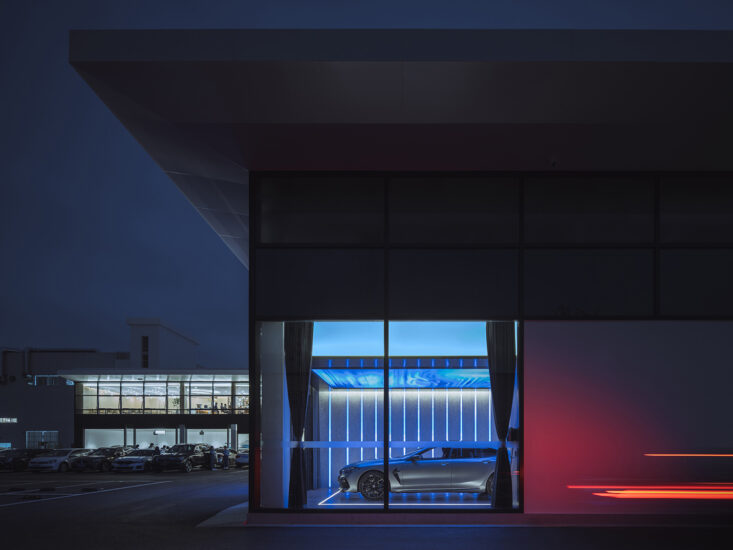 ARCHIHOPE朱海博建筑事务所 | City Walk：BMW长沙可持续智能化展厅