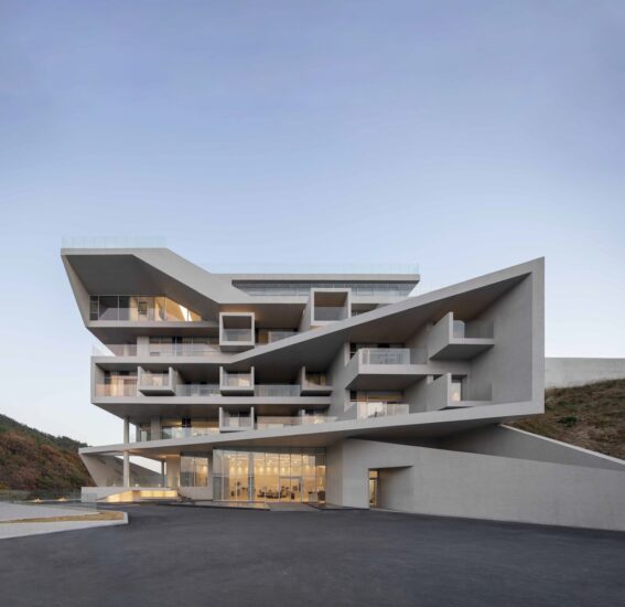 IDMM Architects |  韩国丽水港口FORT & PORT精品酒店