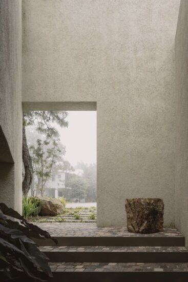 COA Arquitectos | 475㎡，墨西哥中性色极简森林景观别墅