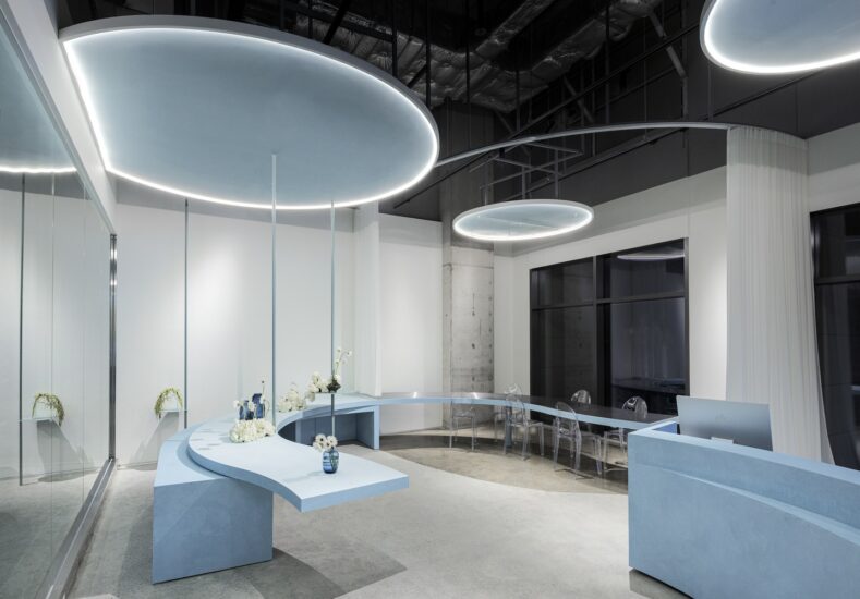 RVMN | 58㎡，韩国京畿道城南极简创意花店设计