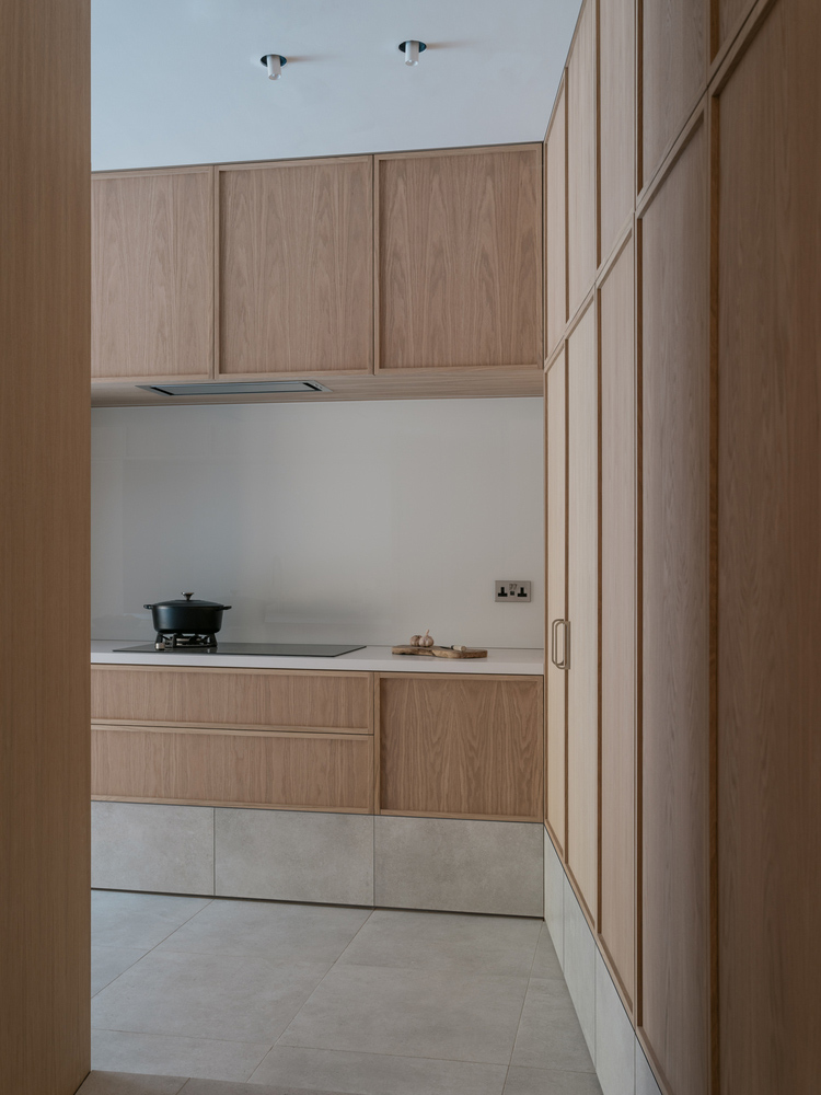 ConForm Architects,别墅设计,97㎡,英国,伦敦,别墅设计案例,别墅设计方案,庭院改造,水磨石