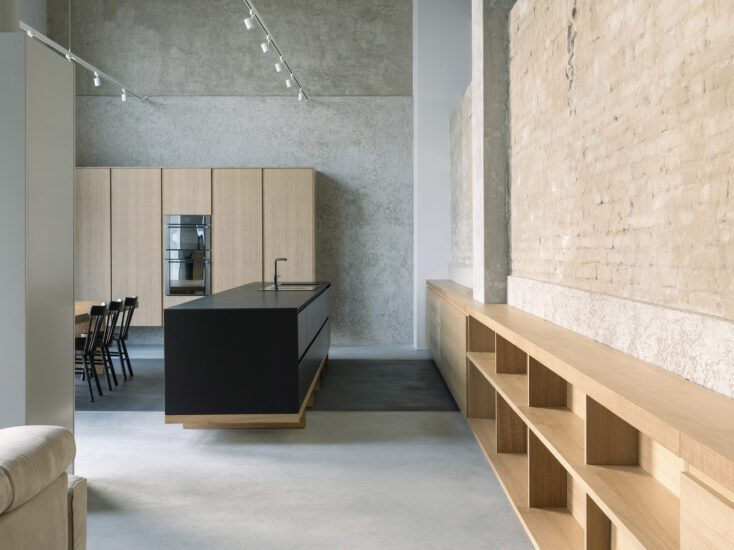 Archiplanstudio | 280㎡，意大利旧谷仓改造极简美学乡村别墅