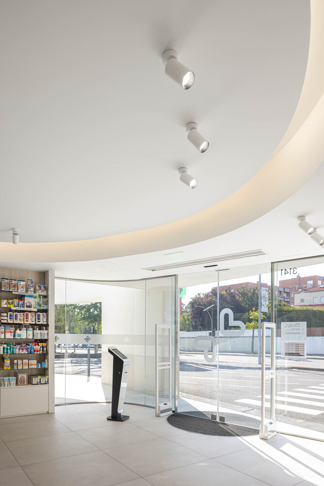 Tsou Arquitectos,278㎡,社区药店,创意药店,葡萄牙,药店设计