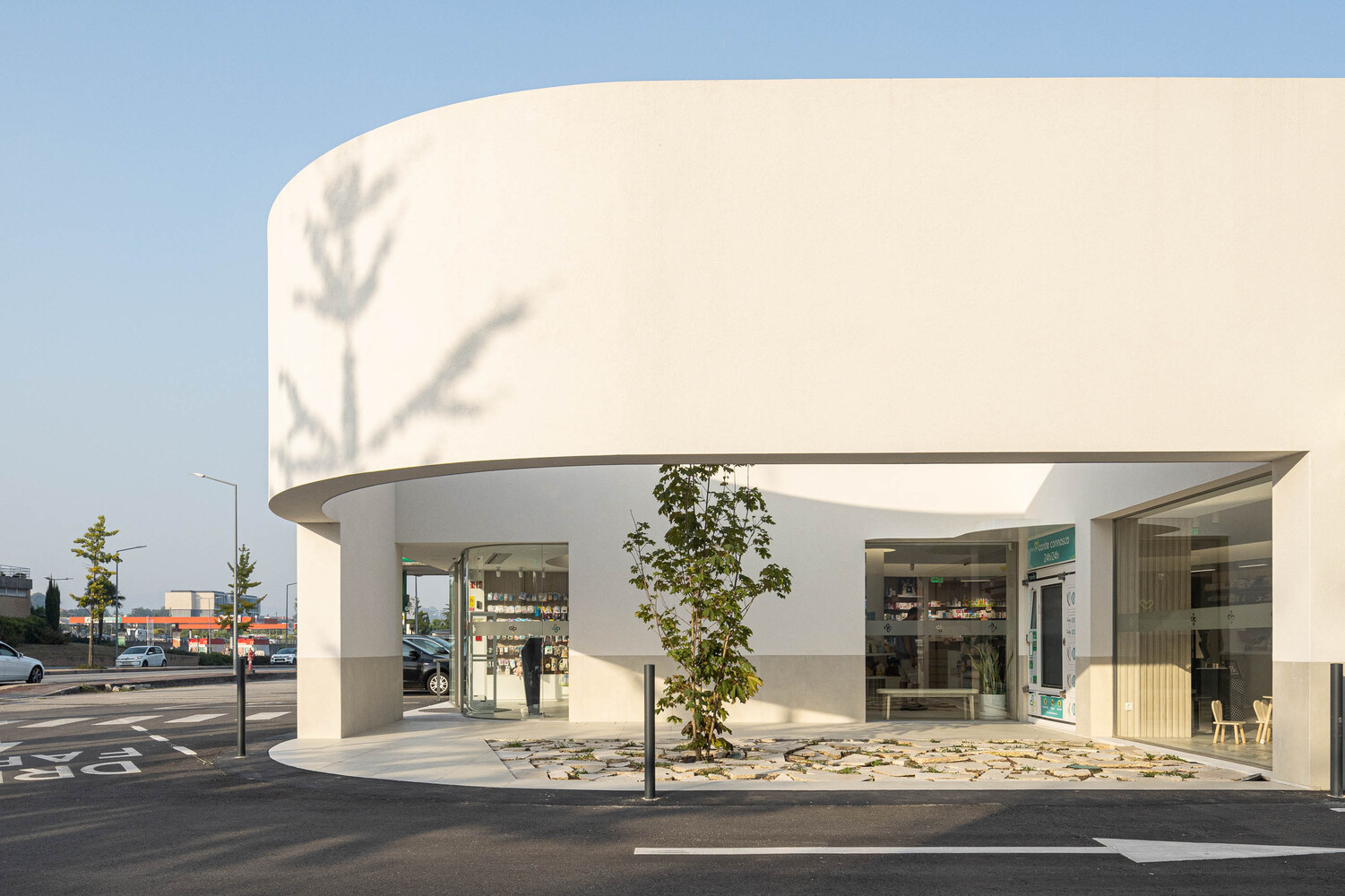 Tsou Arquitectos,278㎡,社区药店,创意药店,葡萄牙,药店设计