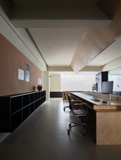 由里空间设计 | 广东汕头回归本原办公室