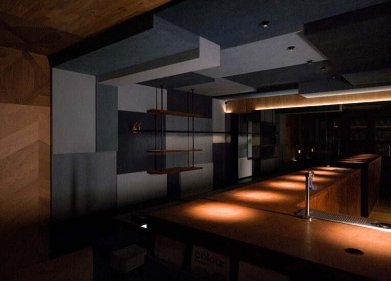 开尺设计事务所 | 青岛People咖啡酒吧