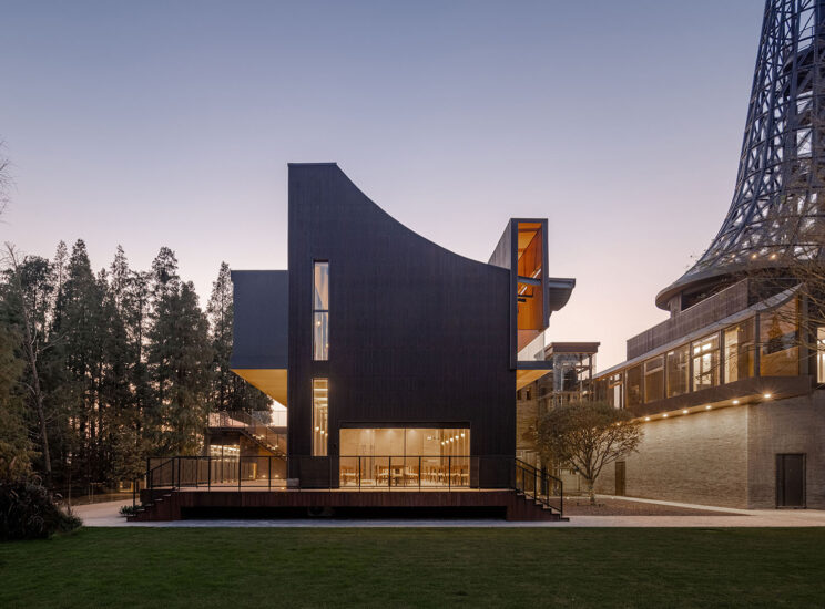 严旸建筑设计 | 浙江桐乡濮院红旗漾杉林部落共享餐厅