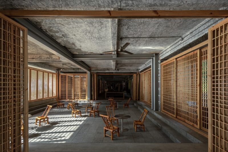 NormalBuild | 万宁日月湾Grom冲浪集合店