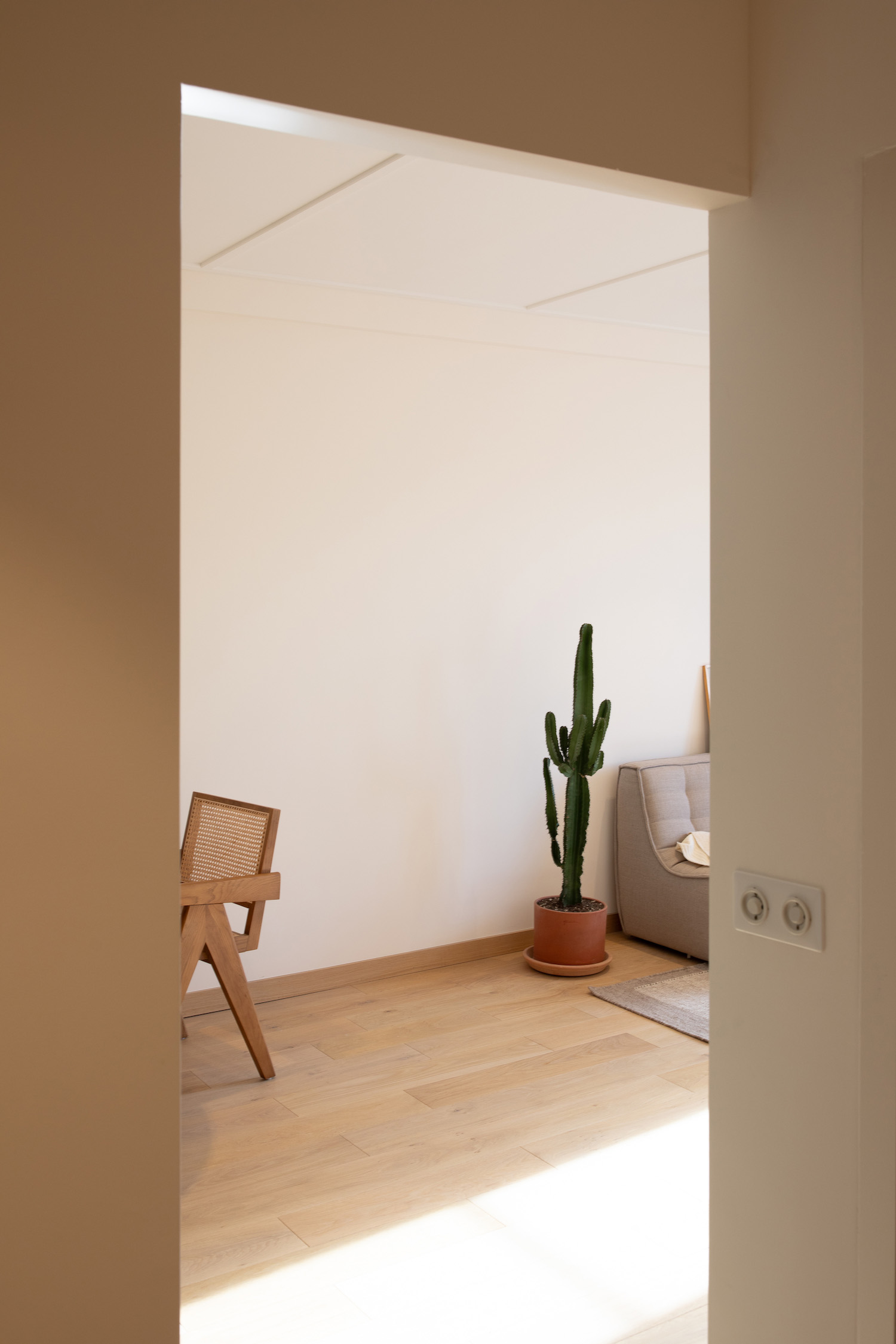Studio Cent Soixante,公寓设计,法国,100㎡,公寓设计案例,公寓设计方案,极简风格,极简主义