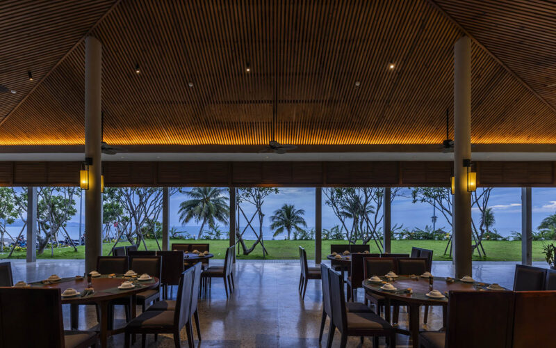 TAHA STUDIO | 越南藩朗-塔占Hai Au滨海餐厅