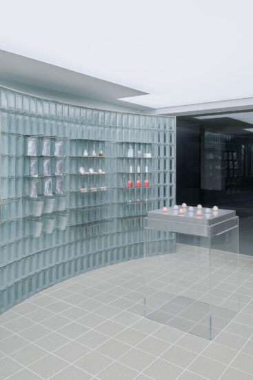 Indiesalon | 36㎡，韩国首尔化妆品品牌Glow零售店