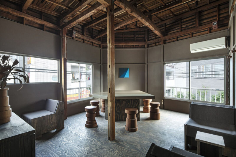 Spicy Architects | 44㎡，日本世田谷市Light Up极小街边咖啡店