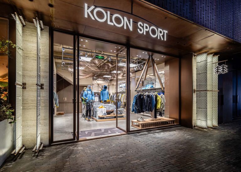 KOLON SPORT可隆 & STILL YOUNG尚洋艺术 | KOLON KRAFT上海新天地店