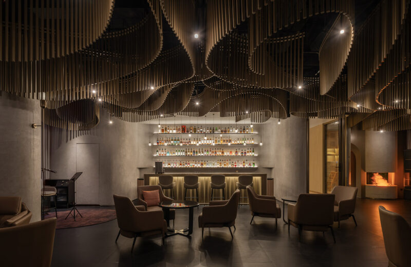 MARS星球建筑 | 广州「葉LEAF」雪茄酒吧