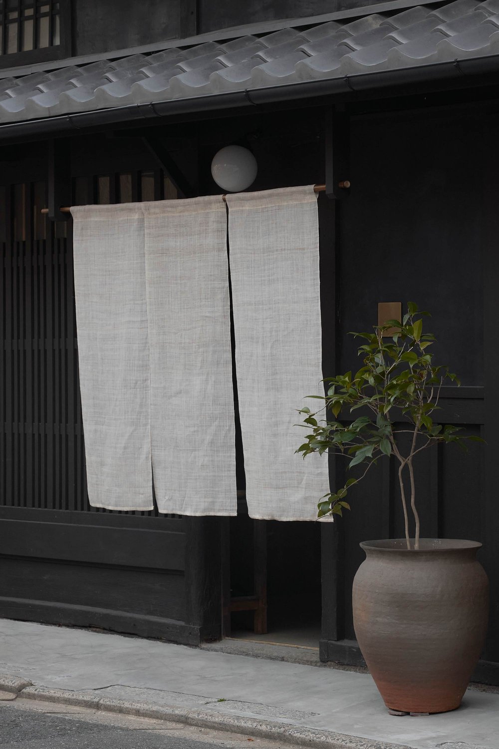 Maana+Sahena Design,工作坊,集合店设计案例,工作室设计方案,日本,京都,侘寂风格,侘寂美学,Maana Atelier