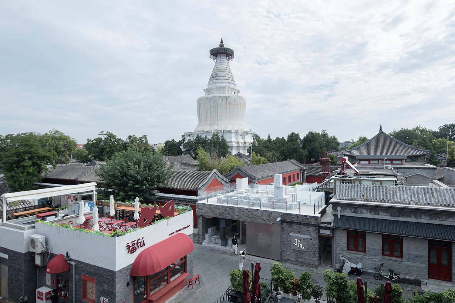 咖啡厅设计,小咖啡厅设计,咖啡厅改造,咖啡厅设计案例,咖啡厅设计方案,街边咖啡店设计,JM Cafe北京白塔寺店,北京,B.L.U.E.建筑设计事务所,青山周平