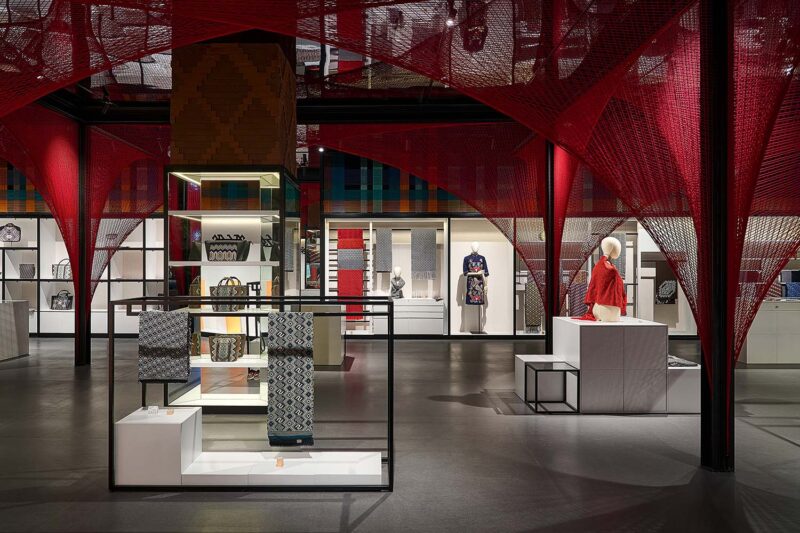 YI+MU风合睦晨｜张家界乖幺妹土家织锦旗舰店