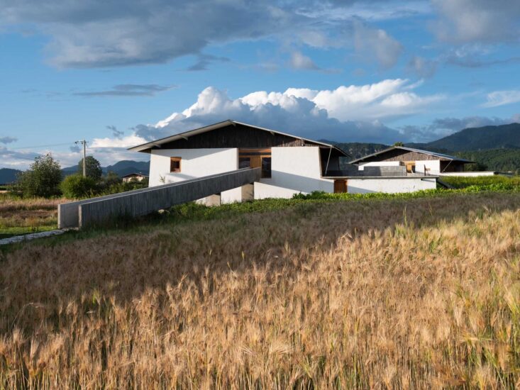 赵扬建筑工作室 | 香格里拉先锋书店