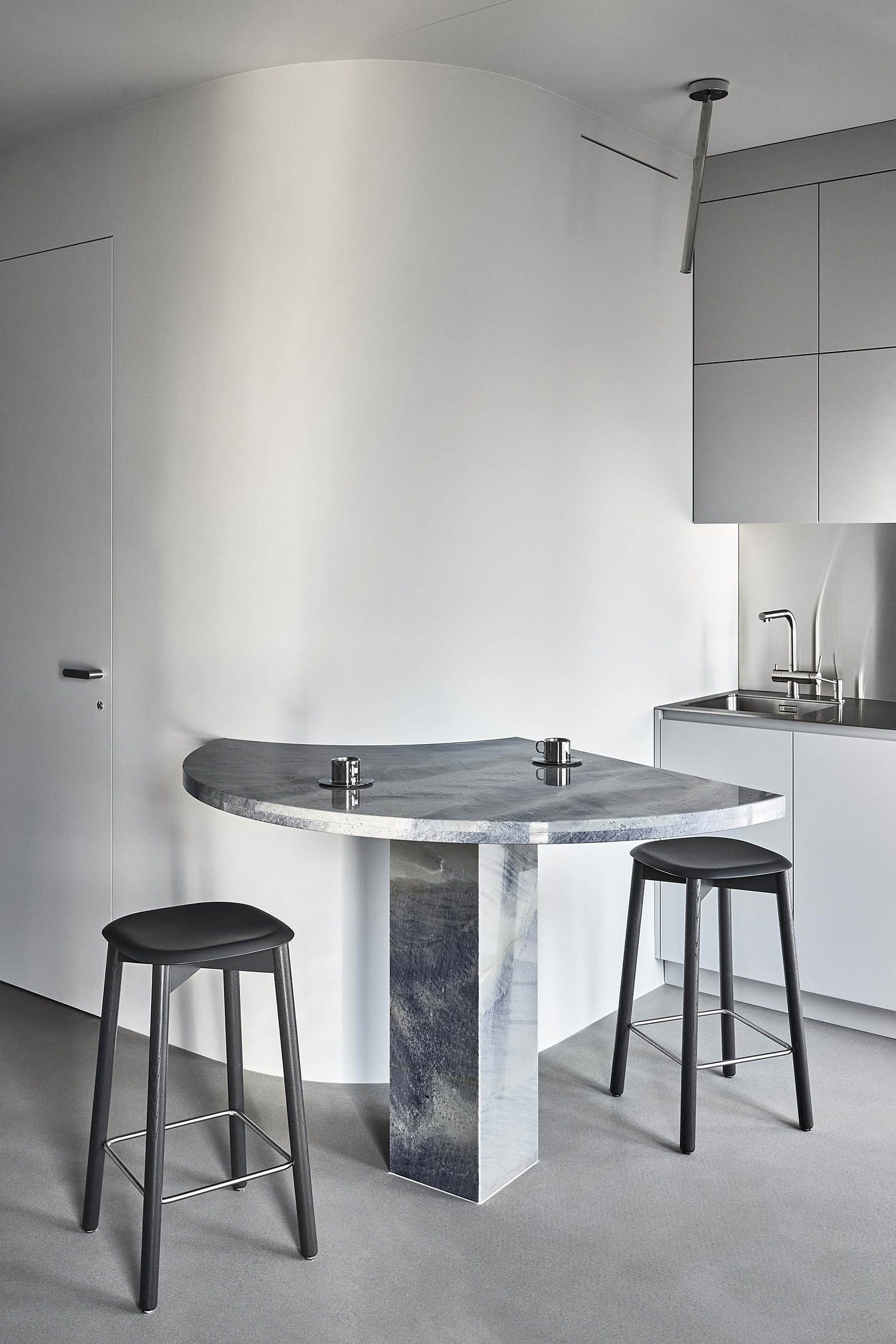 October Design Studio,住宅设计,公寓设计案例,公寓设计方案,极简风格,极简主义,小户型设计