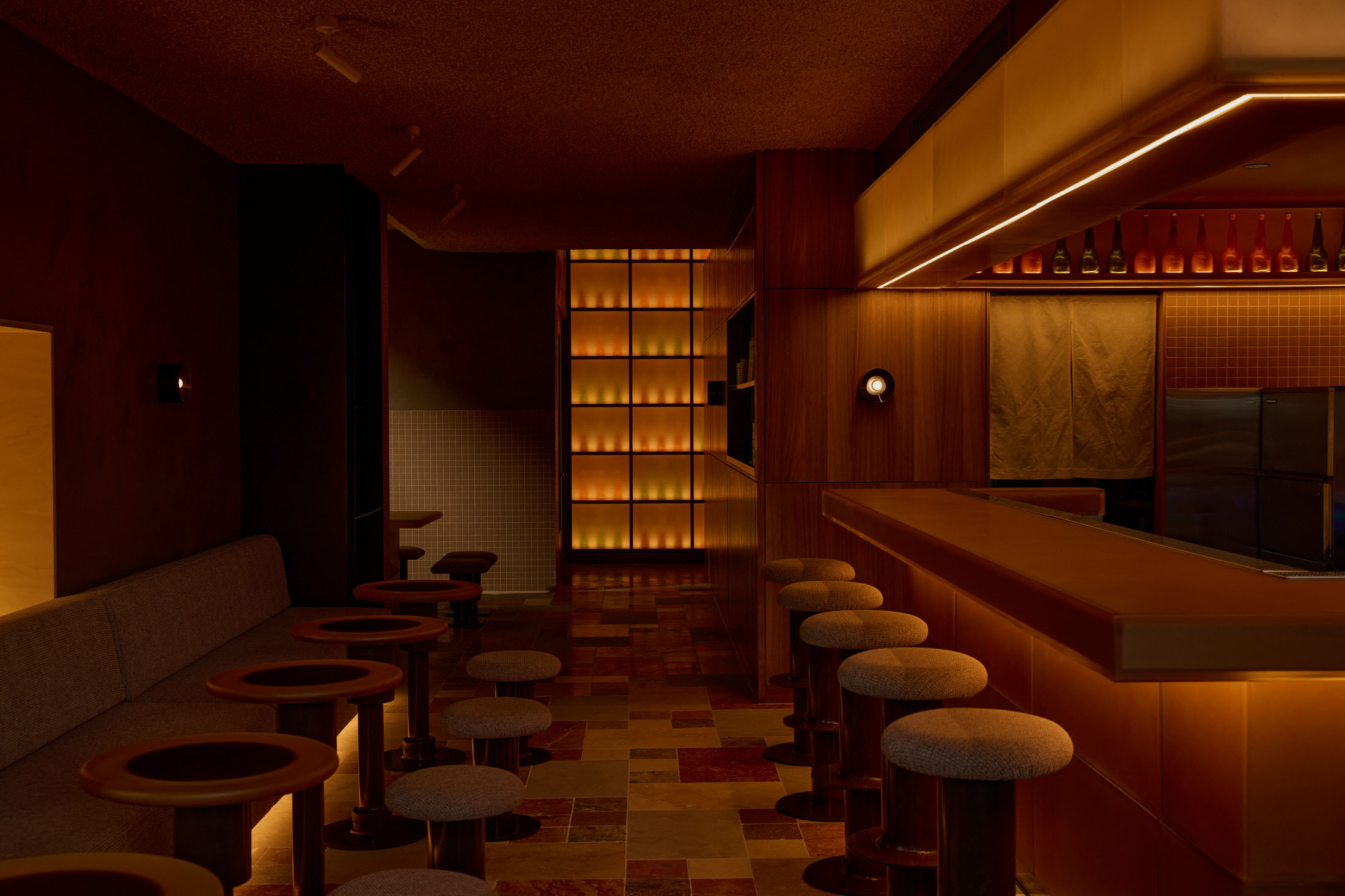 酒吧设计,Studio Plenty,音乐酒吧,酒吧设计案例,酒吧设计方案,酒吧装修,悉尼,Burly Bar,音乐酒吧设计方案