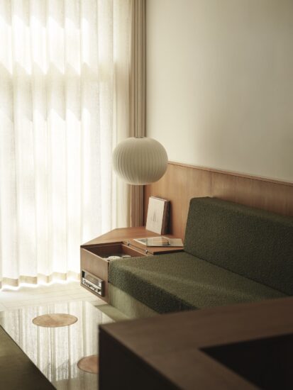 Studio Hagen Hall｜伦敦原木色极简主义联排别墅改造