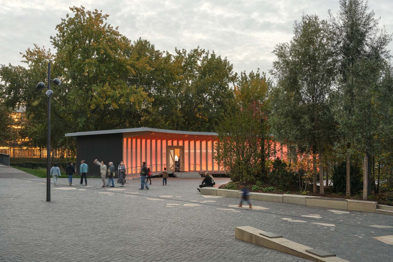 画廊设计,展厅设计,建筑设计,德国,画廊设计案例,临时展厅建筑画廊设计方案