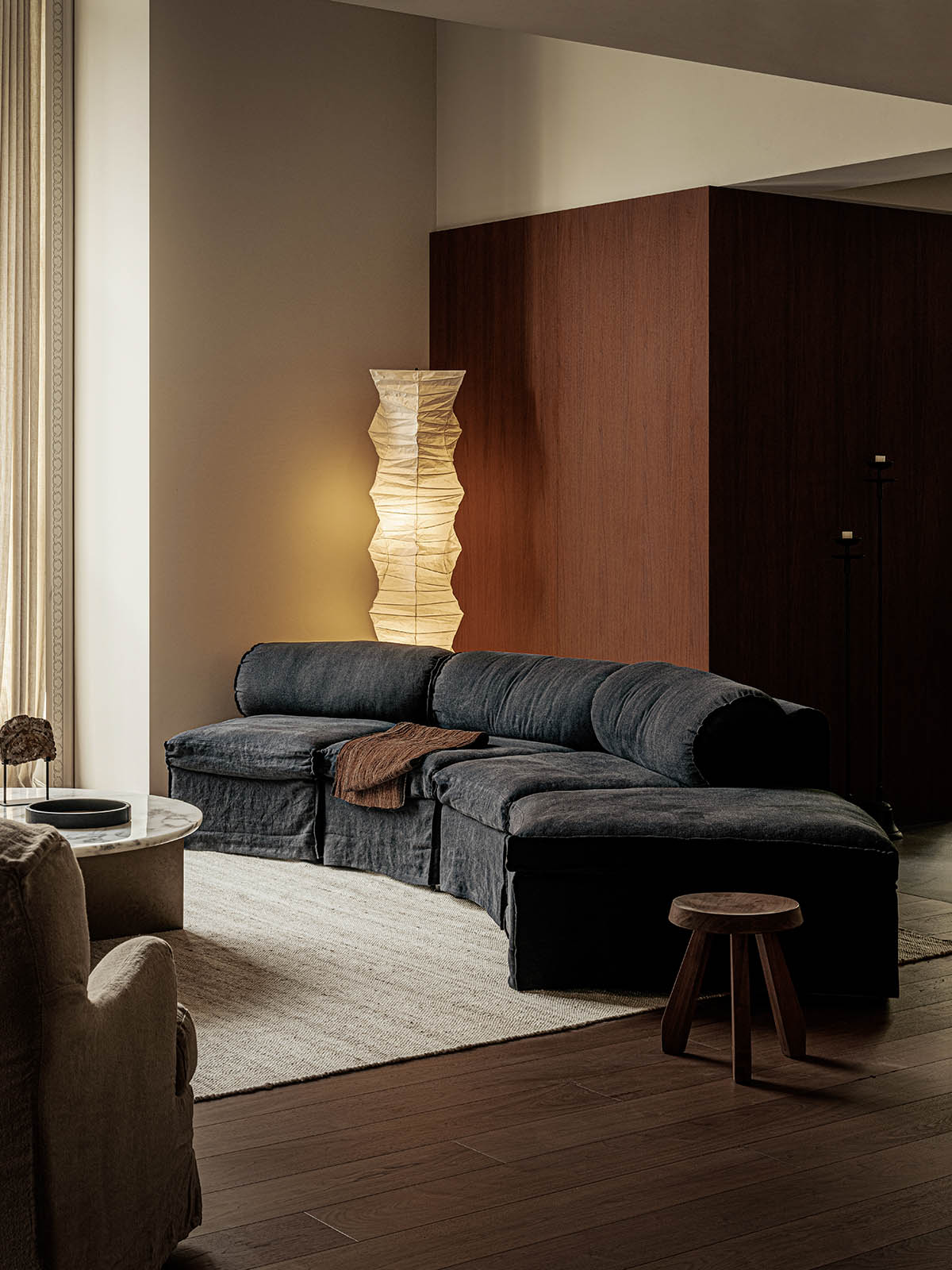 400㎡别墅设计,别墅改造,400㎡,现代风格别墅设计,别墅室内设计,别墅设计案例,别墅设计方案,庭院别墅设计,山东临沂别墅改造-静谧的奢侈,研几设计