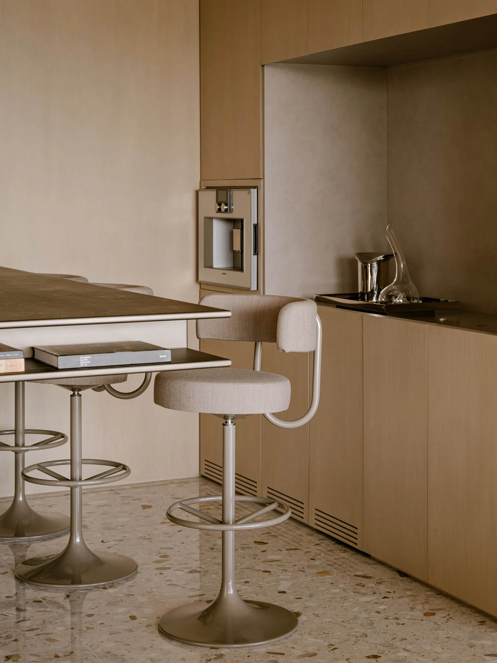 Studio Arthur Casas,大平层设计,公寓设计,大平层设计案例,公寓设计方案,巴西