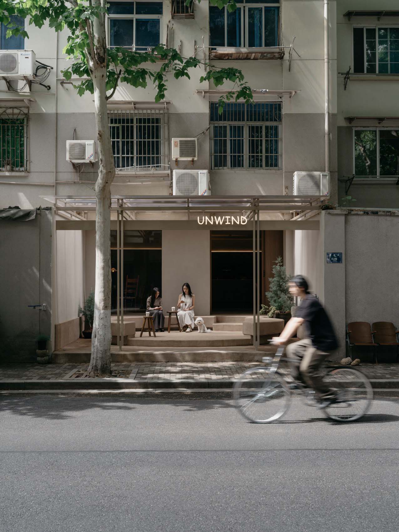 森系咖啡店设计,咖啡店设计方案,小咖啡店设计,咖啡店设计案例,开放式咖啡店,杭州Unwind咖啡,杭州,山地土壤空间设计