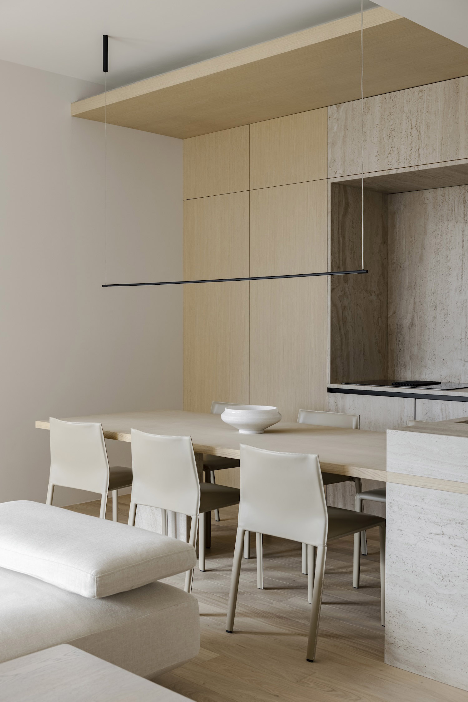 ZROBIM architects,公寓设计,公寓设计案例,家装设计,极简风格公寓设计,公寓设计方案,原木色,极简主义