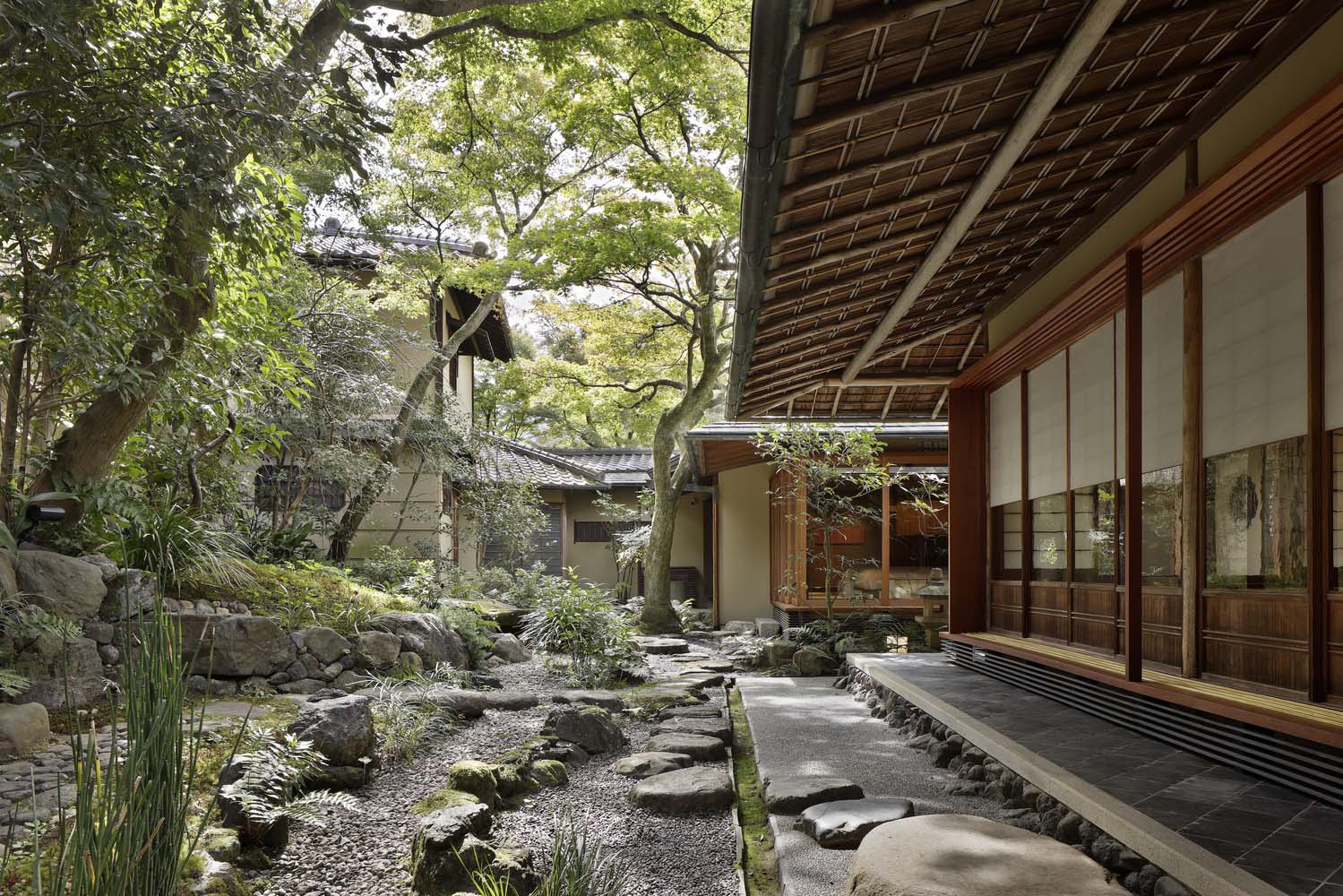 Moriyoshi Naotake Atelier,度假酒店设计,酒店设计案例,酒店设计方案,日本,京都VMG日式别墅酒店,日式酒店,日式别墅酒店,京都VMG别墅酒店
