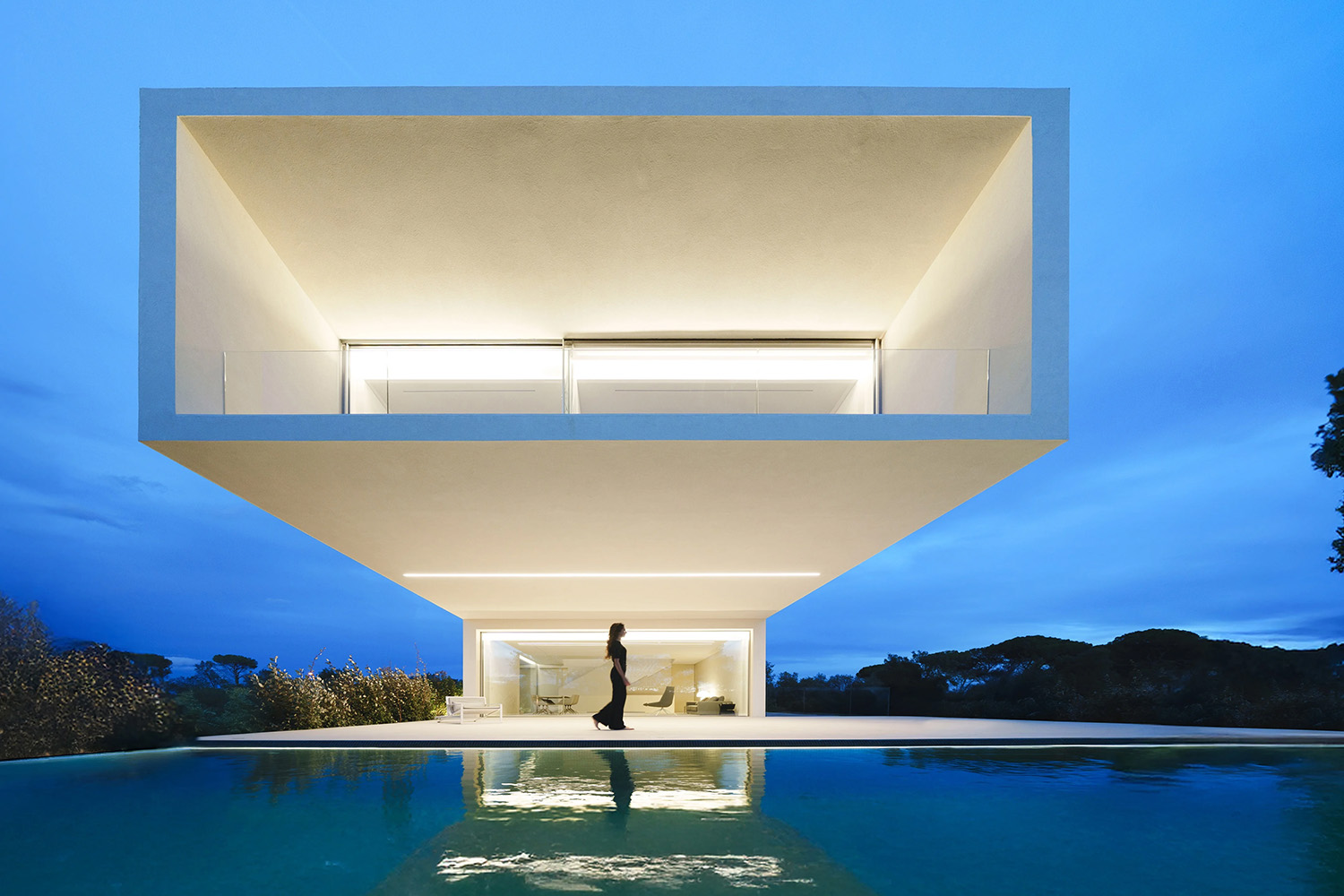 别墅设计,Fran Silvestre Arquitectos,西班牙,别墅设计案例,别墅设计方案,极简主义,极简风格,度假别墅