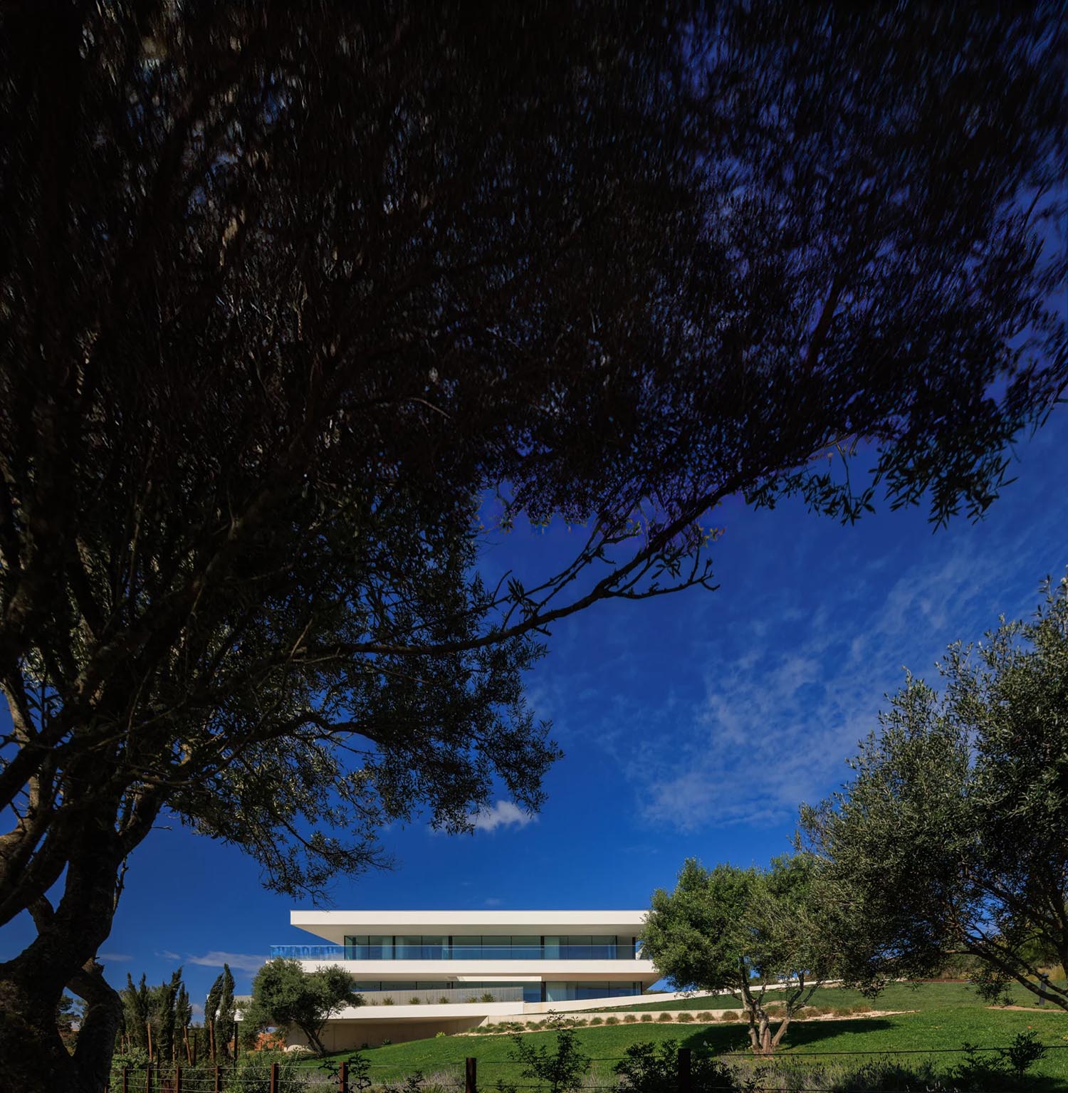 别墅设计,别墅设计案例,别墅设计方案,Mario Martins Atelier,海景别墅,葡萄牙,极简主义,极简风格