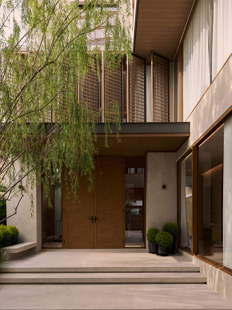 别墅设计,别墅设计案例,别墅设计方案,PAON Architects,庭院别墅,原木色,泰国