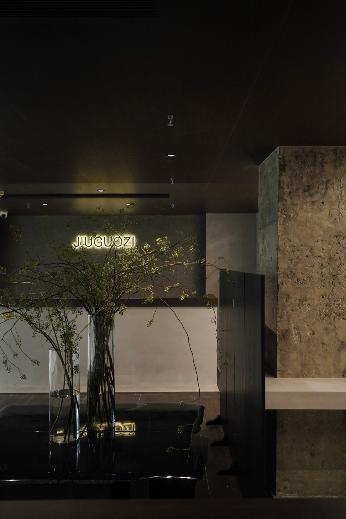 服装店设计,街边服装店,服装店档口改造,服装店设计案例,服装店设计方案,服装零售店,零售店设计,武汉九果子服装店,武汉,向生设计事务所