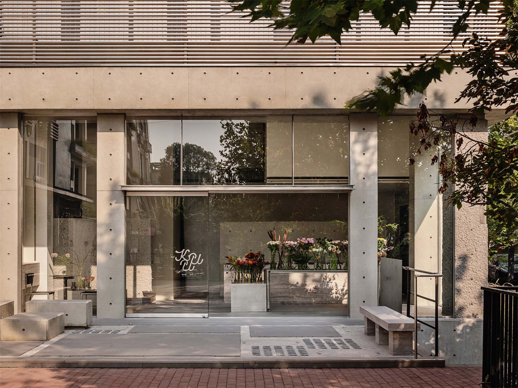 花店设计,花艺工作室设计,花店零售店设计,花店设计案例,花店设计方案,花店装修,重庆Kuu花店,重庆,Geemo Design治木设计