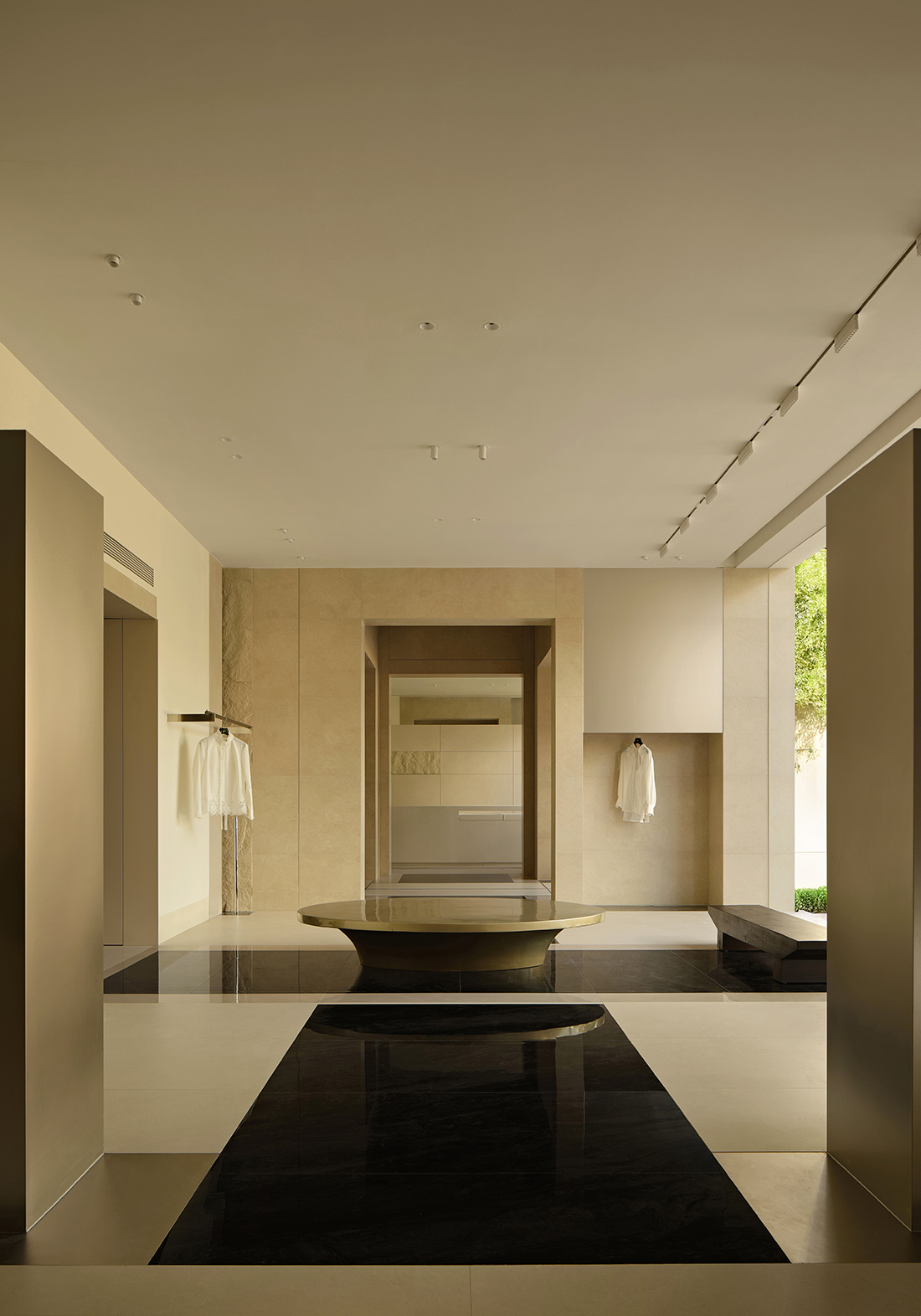 买手店设计,零售店设计,服装买手店,服装店设计,时装买手店,服装零售店,服装店设计方案,服装店设计案例,YOMI买手店·场景的多样化构建,浙江金华,止向设计